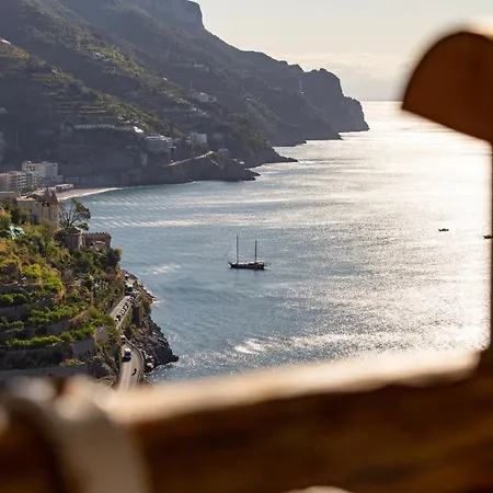 Oda ve Kahvaltı Orto Paradiso 4*