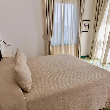 Orto Paradiso Bed & Breakfast 4*